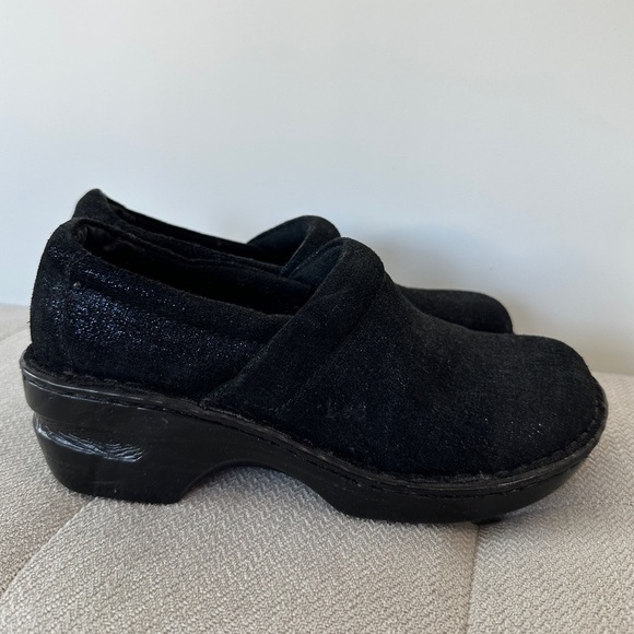 B.O.C Born Concept Women Sparkly Blue Black Slip On Leather Clogs Mules - Picture 3 of 8